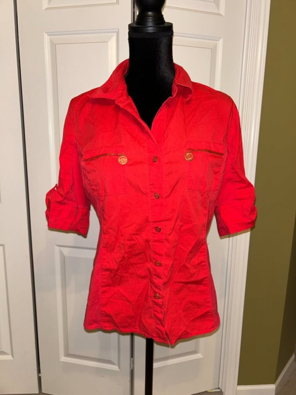 3/4 Quarter Sleeve Button-Up Blouse with Gold Accents